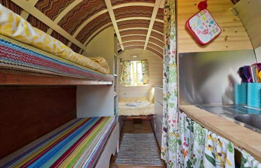 Clissmann Horse Caravans Glamping Rathdrum Εξωτερικό φωτογραφία
